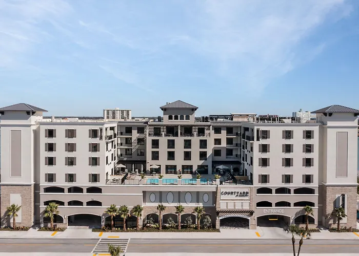 Courtyard By Marriott Clearwater 3*