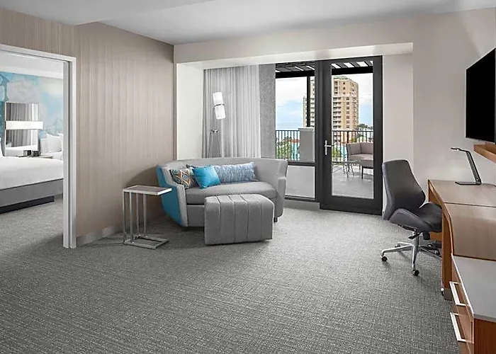 Courtyard By Marriott Clearwater