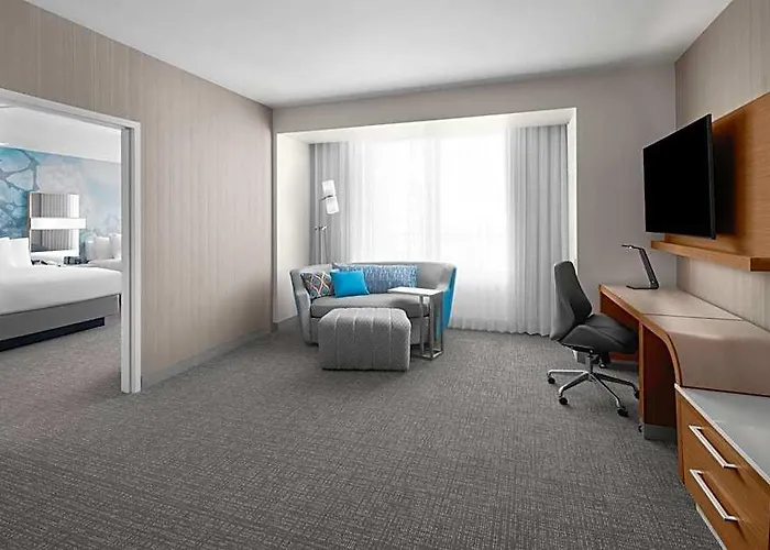 Courtyard By Marriott Clearwater Hotel Clearwater Beach